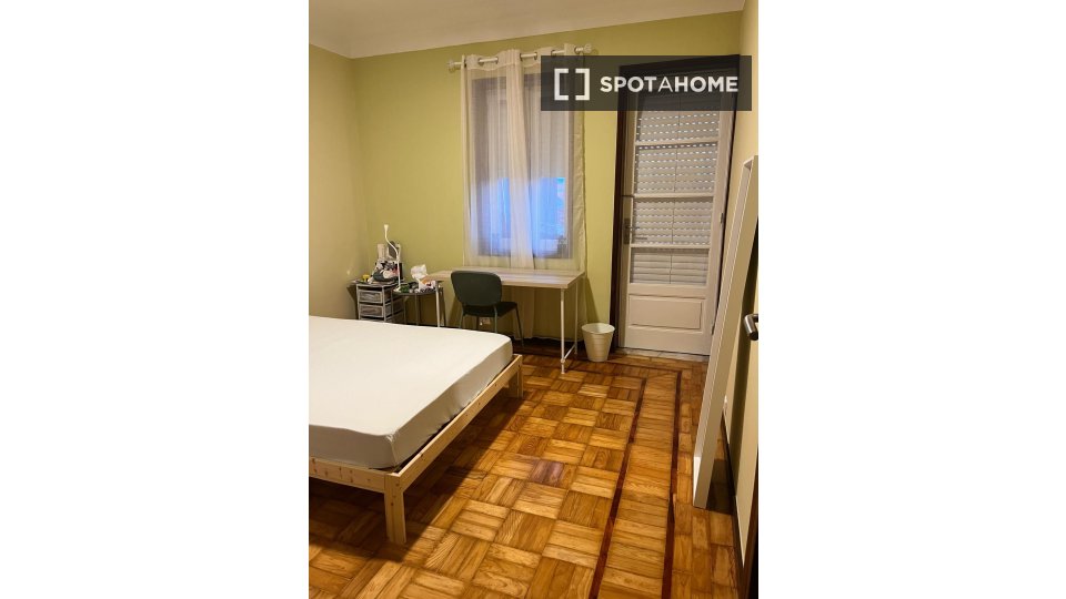 Double room Porto, 5 beds, 120m² — photo 20