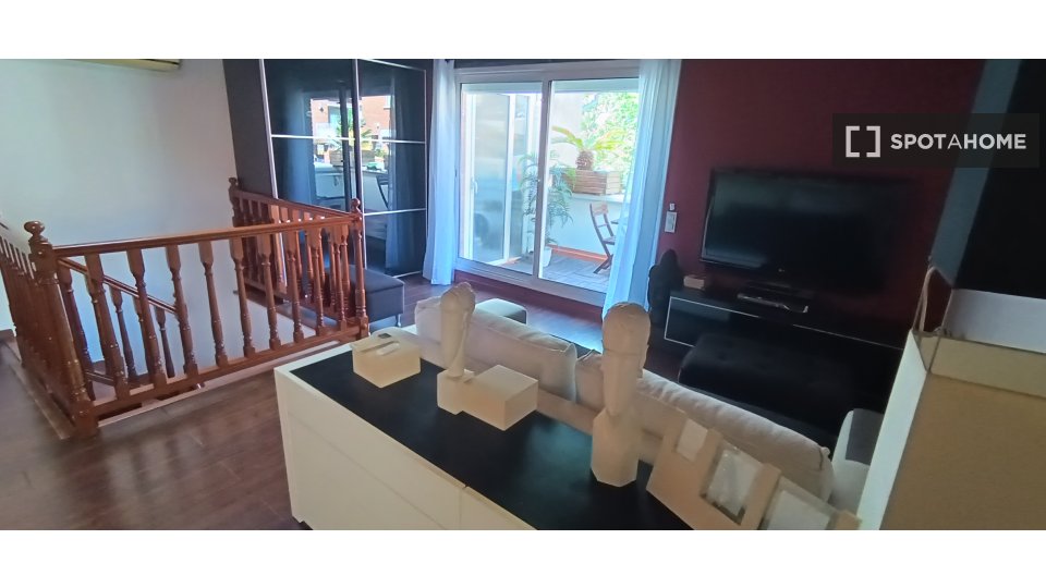 Apartment Barcelona, 2 beds, 95m² — photo 11
