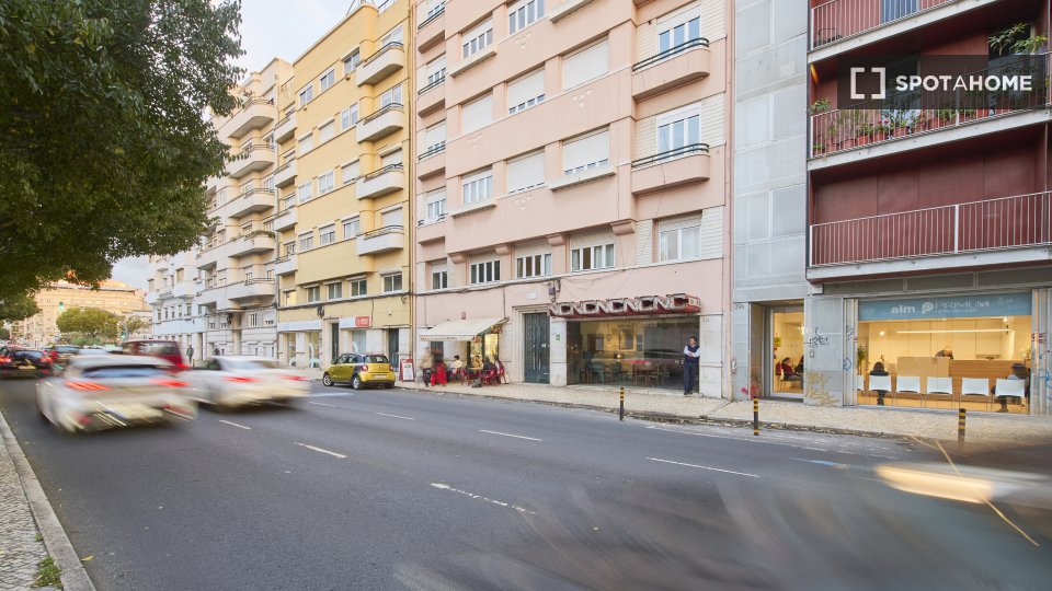 Double room Lisbon, 10 beds — photo 45