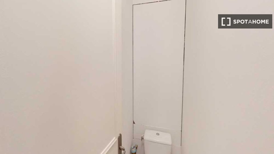 Double room Lyon, 4 beds, 90m² — photo 7