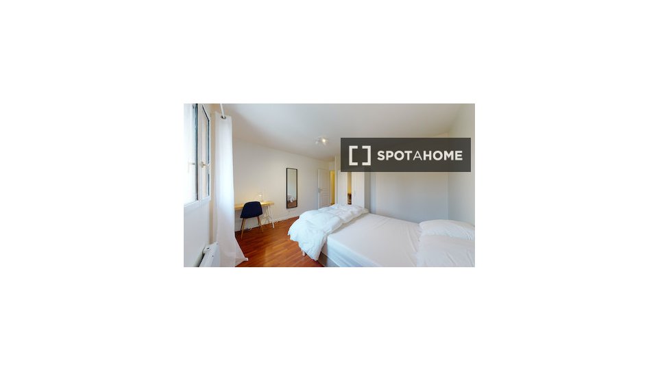 Double room Paris, 21 beds — photo 9