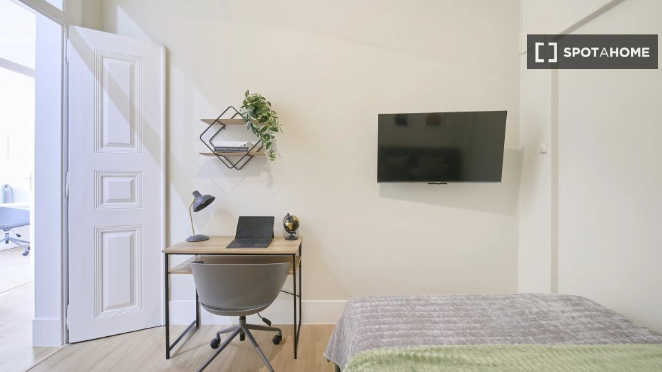 Double room Lisbon, 9 beds — photo 2