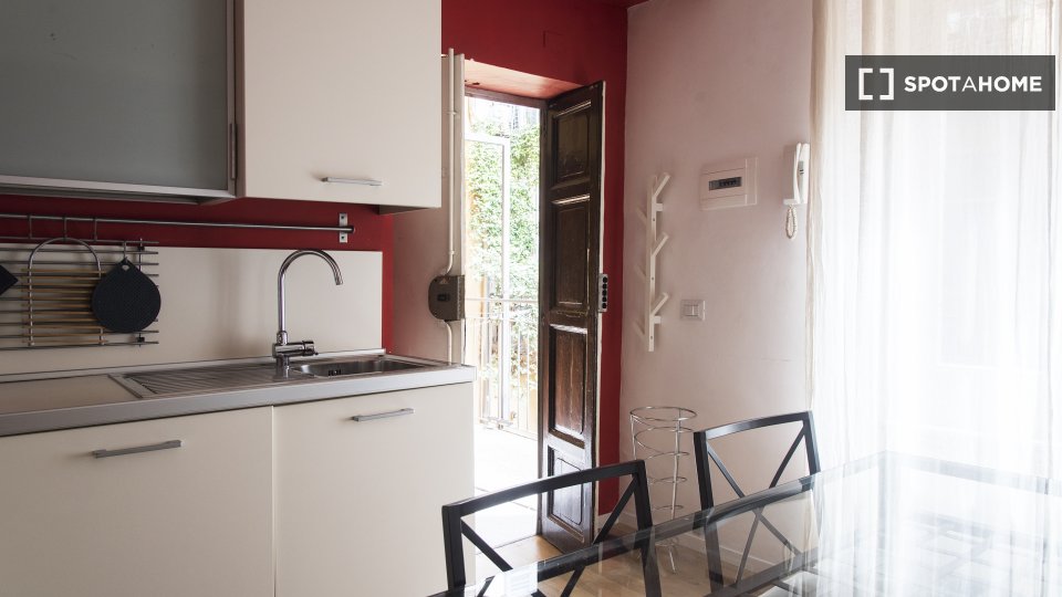 Apartment Milan, 1 bed, 44m² — photo 4