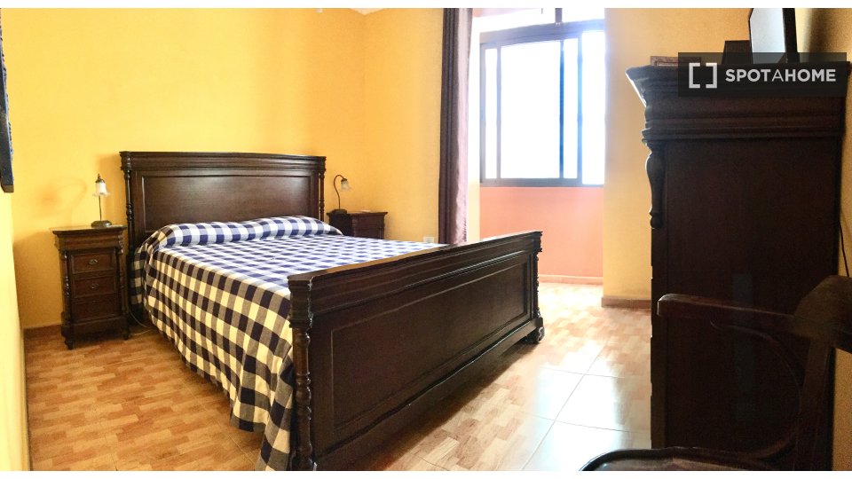 Apartment Santa_Cruz_De_Tenerife, 1 bed, 63m² — photo 16
