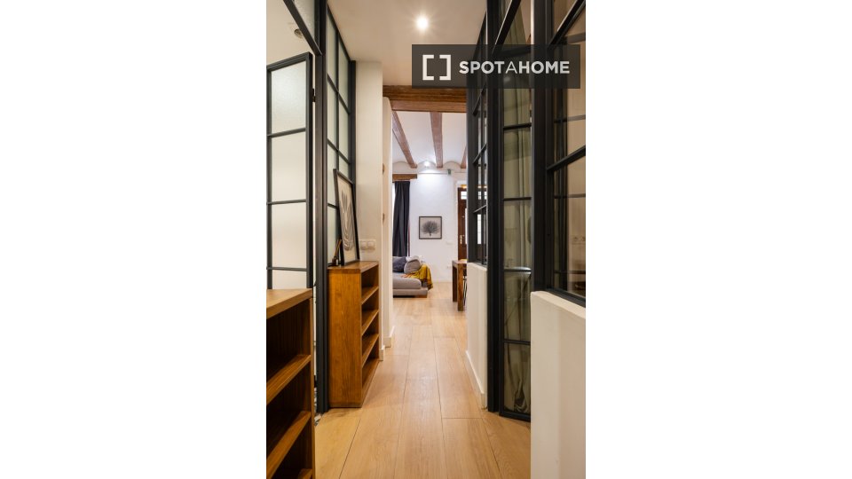 Apartment Valencia, 2 beds, 90m² — photo 19