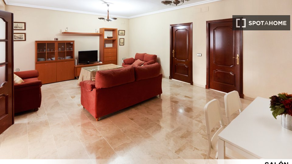 Double room Seville, 4 beds — photo 66