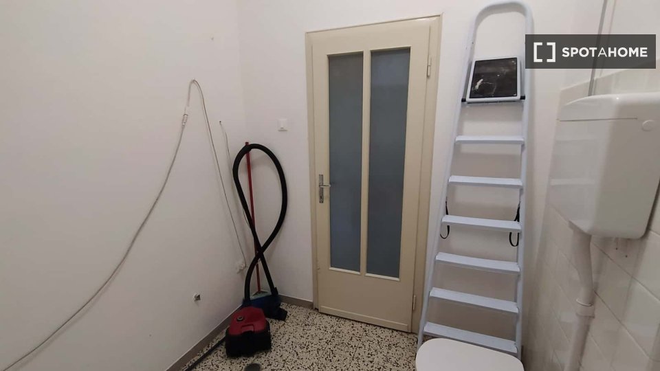 Double room Trento, 1 bed — photo 5