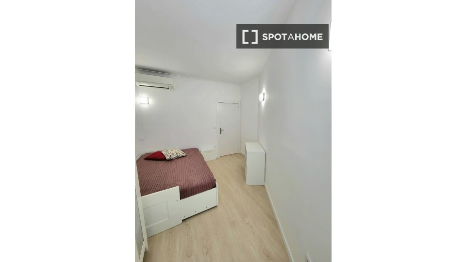 Double room Porto, 20 beds — photo 6