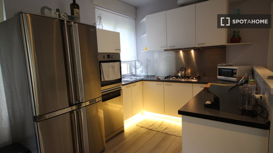 Apartment Milan, 1 bed, 70m² — photo 24