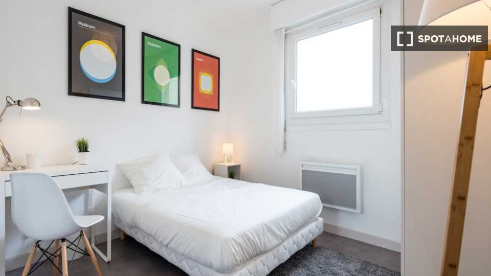 Double room Lyon, 4 beds, 90m² — photo 13
