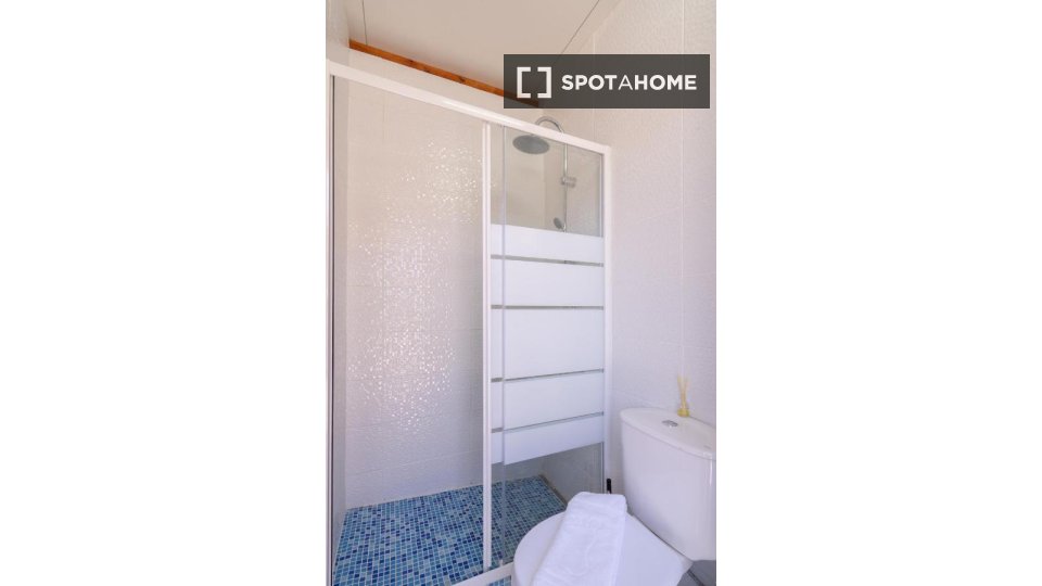 Apartment Porto, 3 beds, 130m² — photo 10