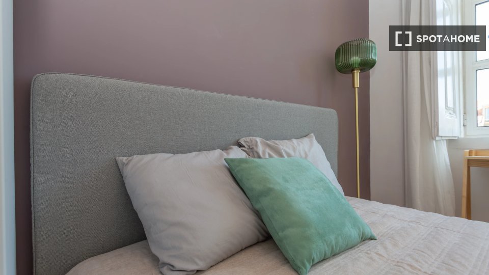 Double room Lisbon, 8 beds — photo 13