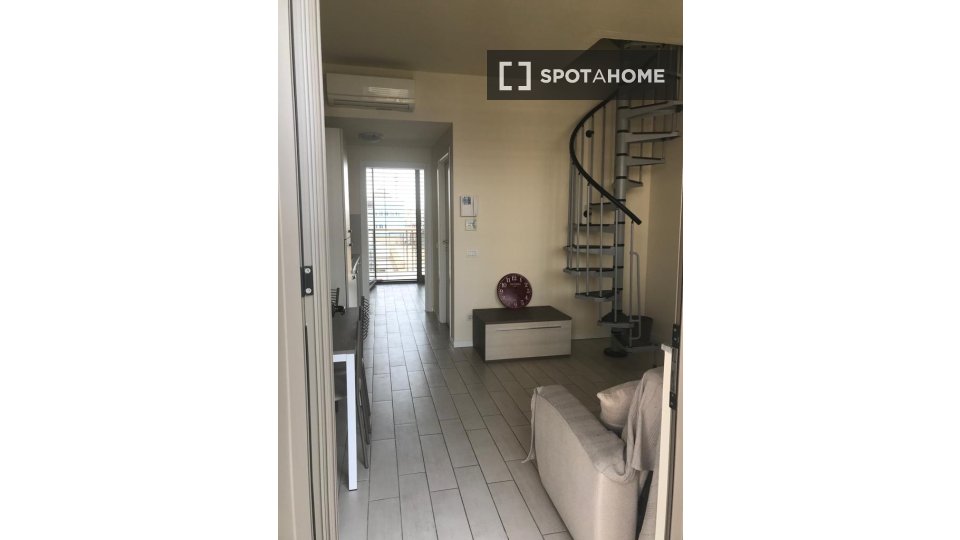 Double room Milan, 1 bed, 60m² — photo 9