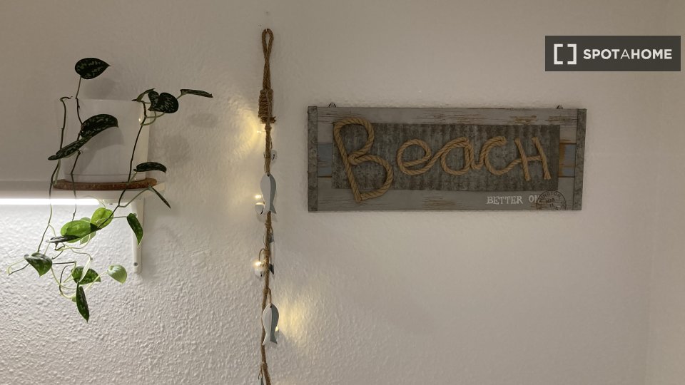 Double room Barcelona, 3 beds, 90m² — photo 24
