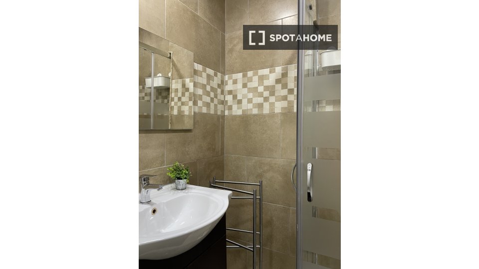 Apartment Lisbon, 3 beds, 90m² — photo 6