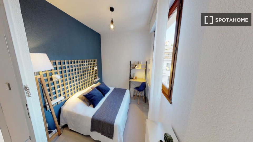 Double room Toulouse, 3 beds, 70m² — photo 10