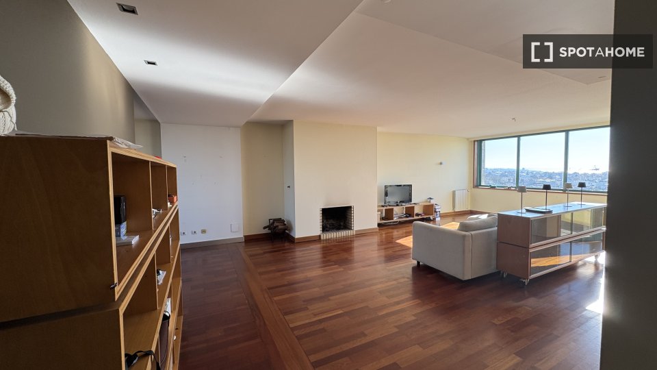 Apartment Porto, 4 beds, 200m² — photo 18
