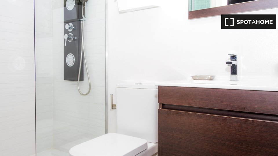 Apartment Porto, 2 beds, 45m² — photo 14