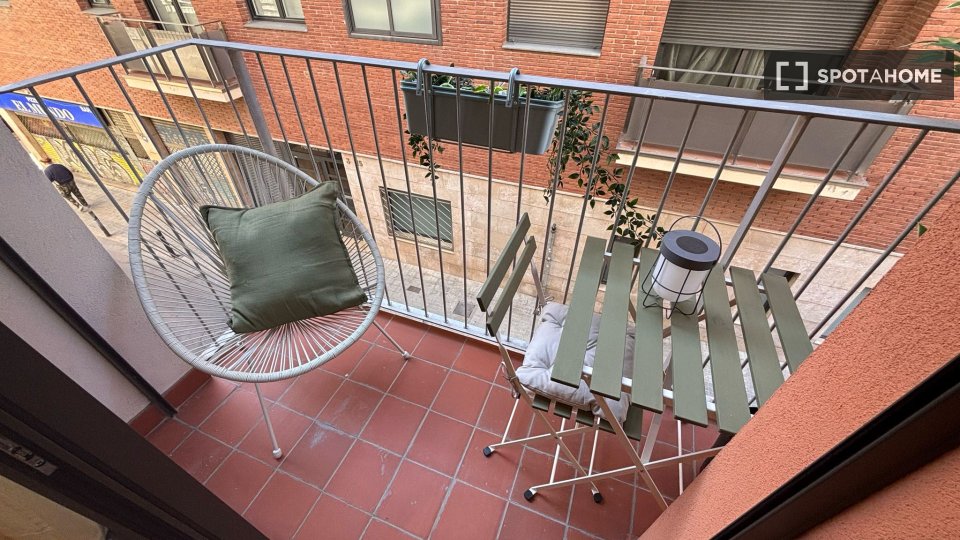 Double room Barcelona, 4 beds, 90m² — photo 7