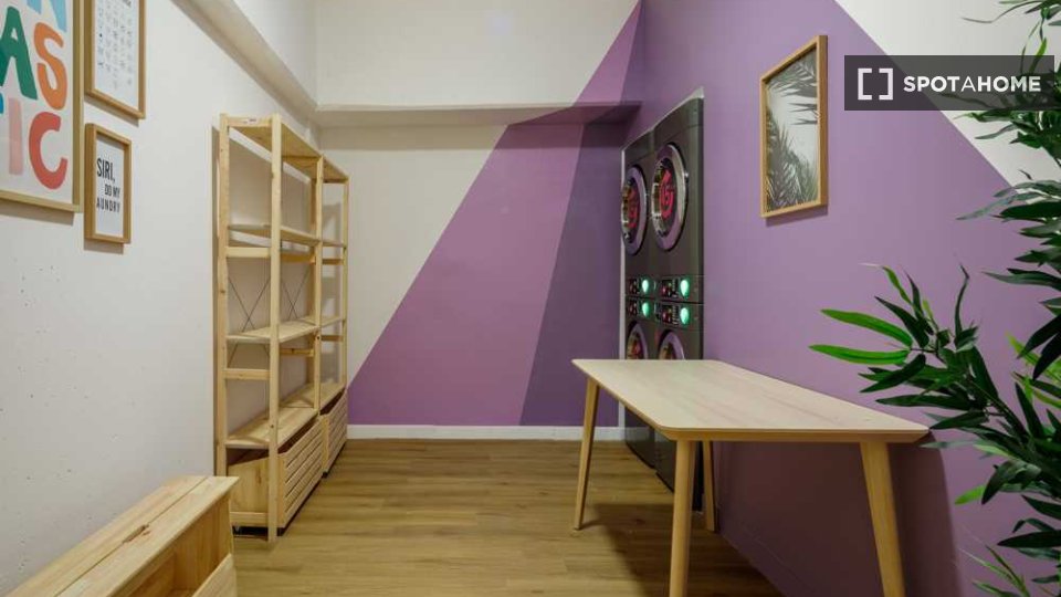 Double room Paris, 12 beds, 220m² — photo 30
