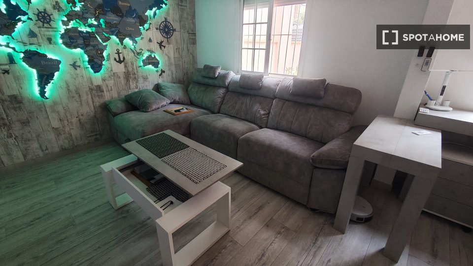 Apartment Barcelona, 2 beds, 95m² — photo 8