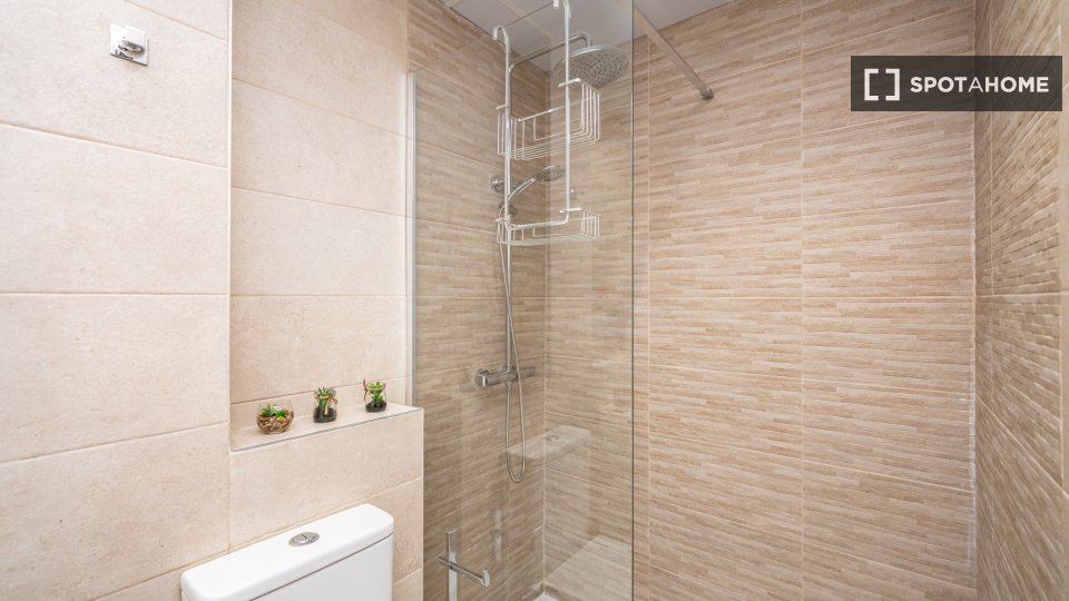 Apartment Madrid, 2 beds, 50m² — photo 16
