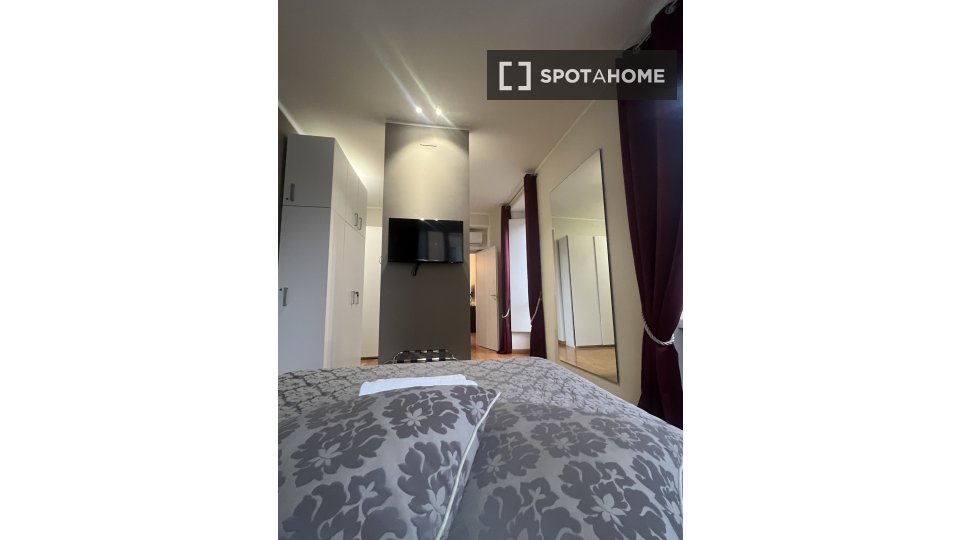 Apartment Turin, 1 bed, 67m² — photo 12