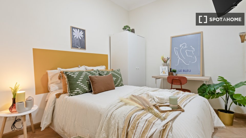 Double room Barcelona, 8 beds, 150m² — photo 56