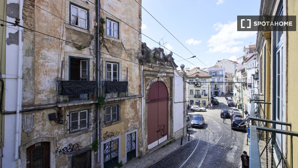 Double room Lisbon, 13 beds — photo 15