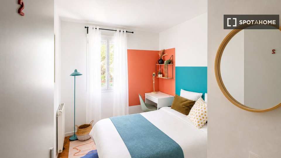 Chambre double Paris, 4 chambres — photo 22