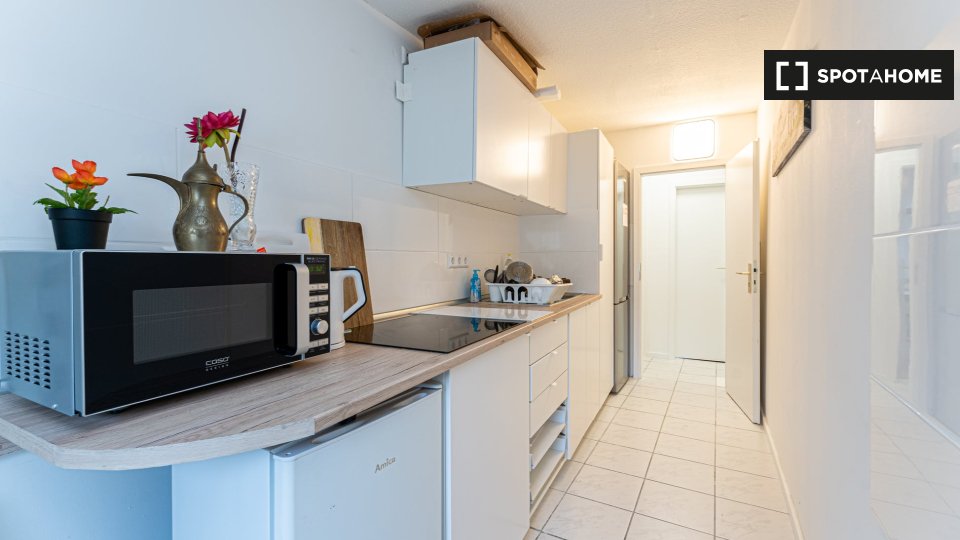 Double room Berlin, 10 beds, 120m² — photo 16