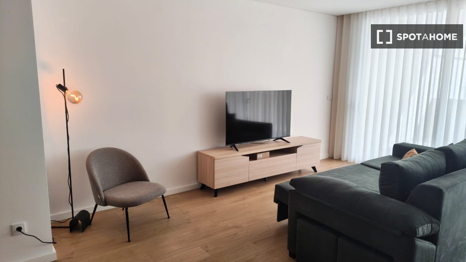 Apartment Porto, 1 bed — photo 1