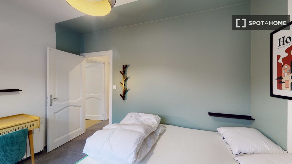 Double room Lille, 15 beds — photo 11
