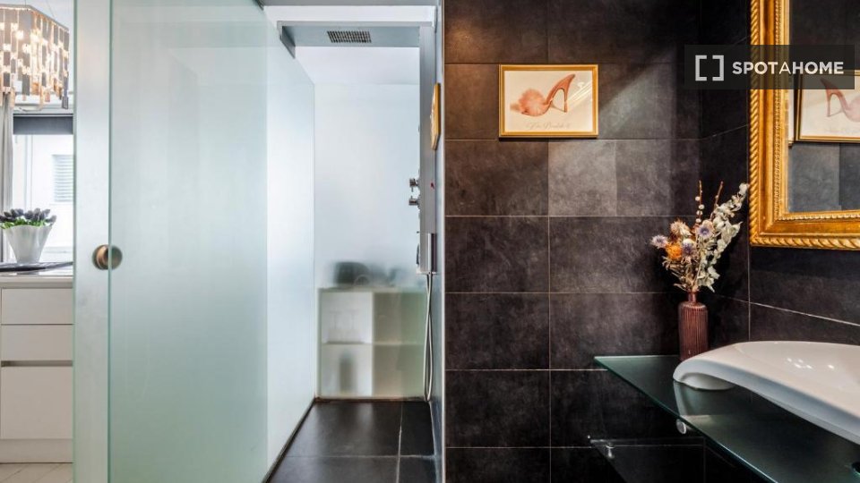 Apartment Milan, 1 bed — photo 6