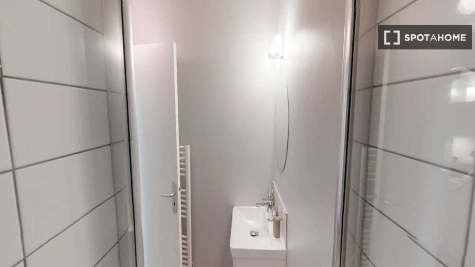 Double room Paris, 4 beds, 70m² — photo 19