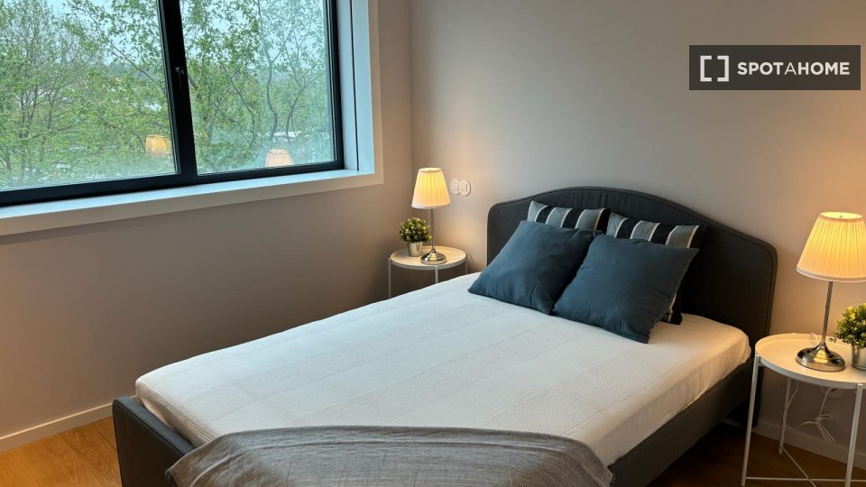 Apartment Porto, 1 bed, 60m² — photo 1