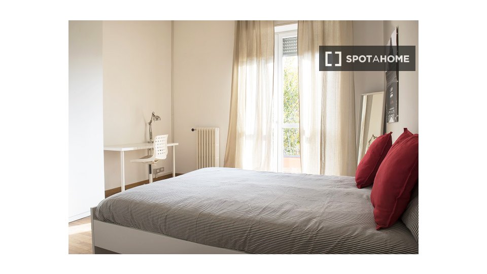 Double room Milan, 5 beds, 175m² — photo 11