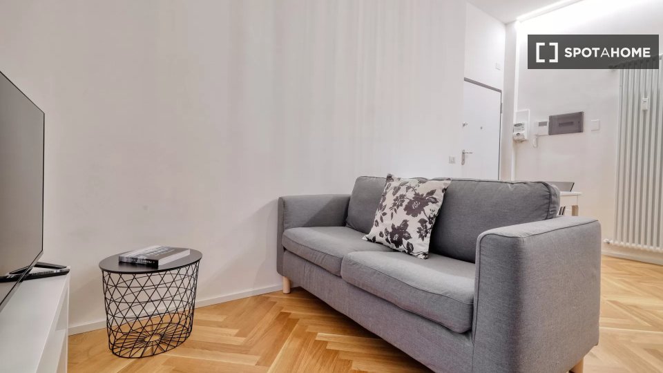 Apartment Milan, 2 beds — photo 10