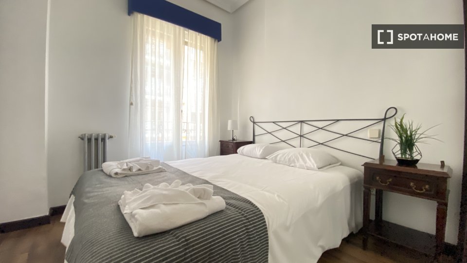 Apartment Madrid, 3 beds, 110m² — photo 4