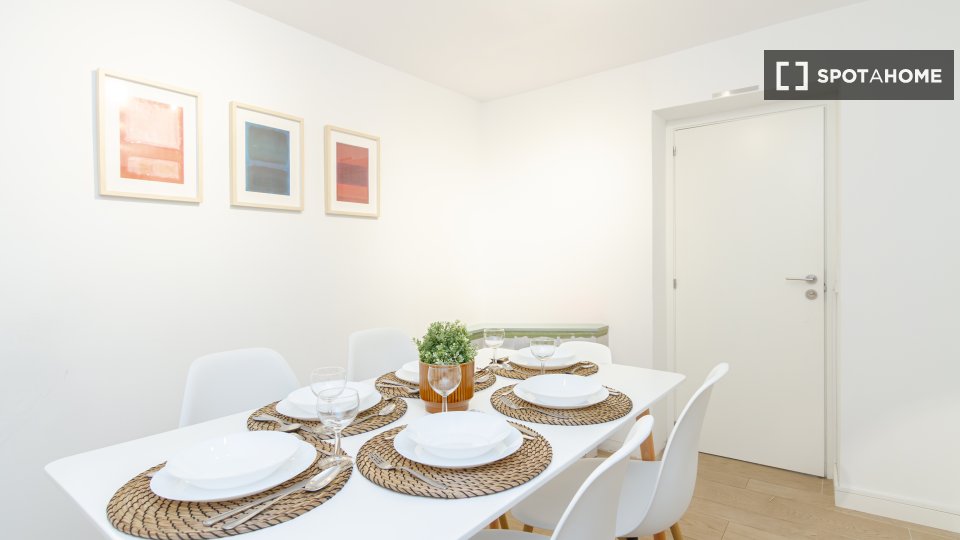 Double room Madrid, 6 beds — photo 72
