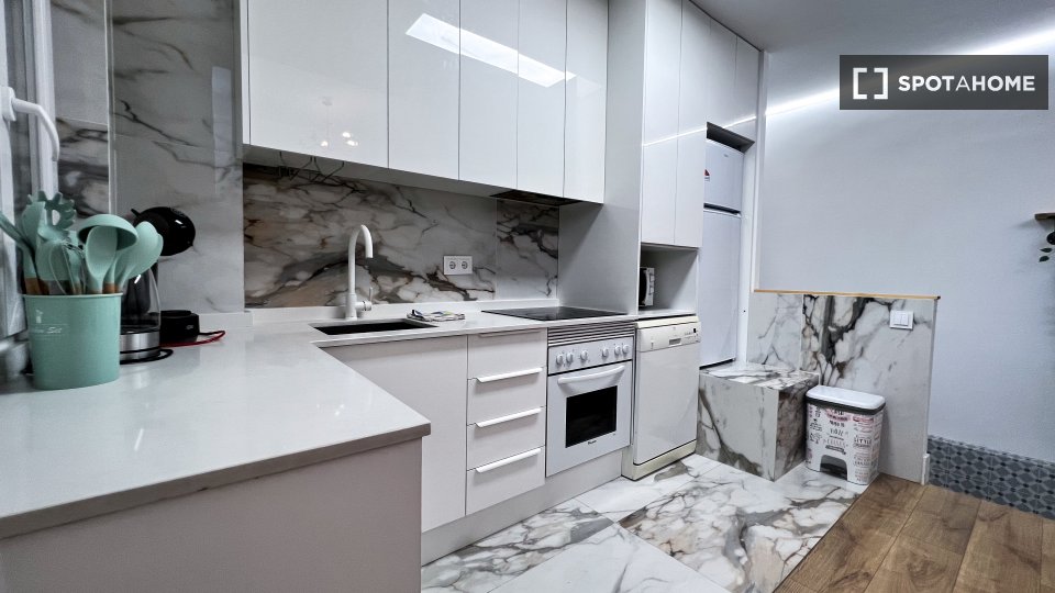 Apartment Madrid, 2 beds, 65m² — photo 7