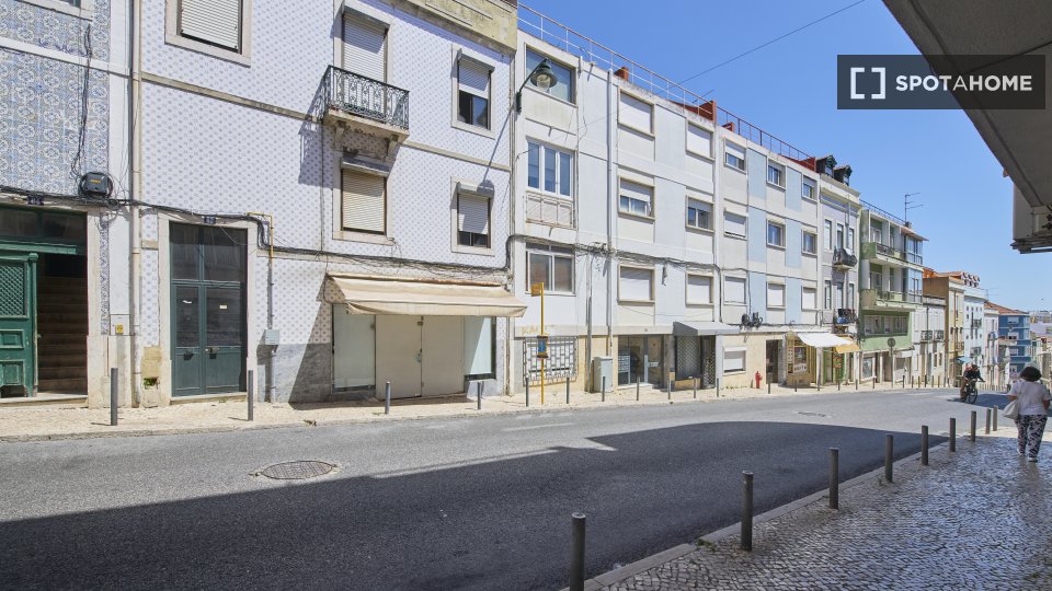 Apartment Lisbon, 1 bed — photo 12