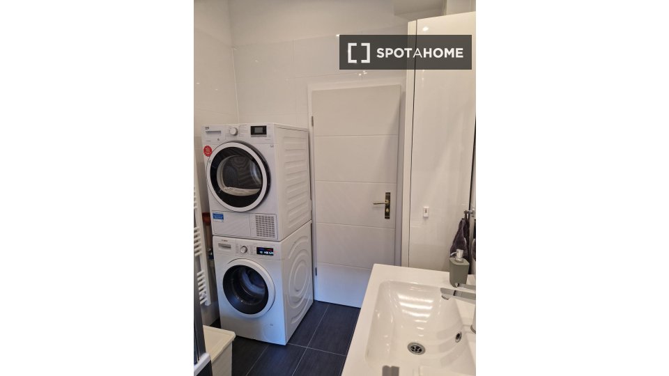 Apartment Berlin, 1 bed, 56m² — photo 7