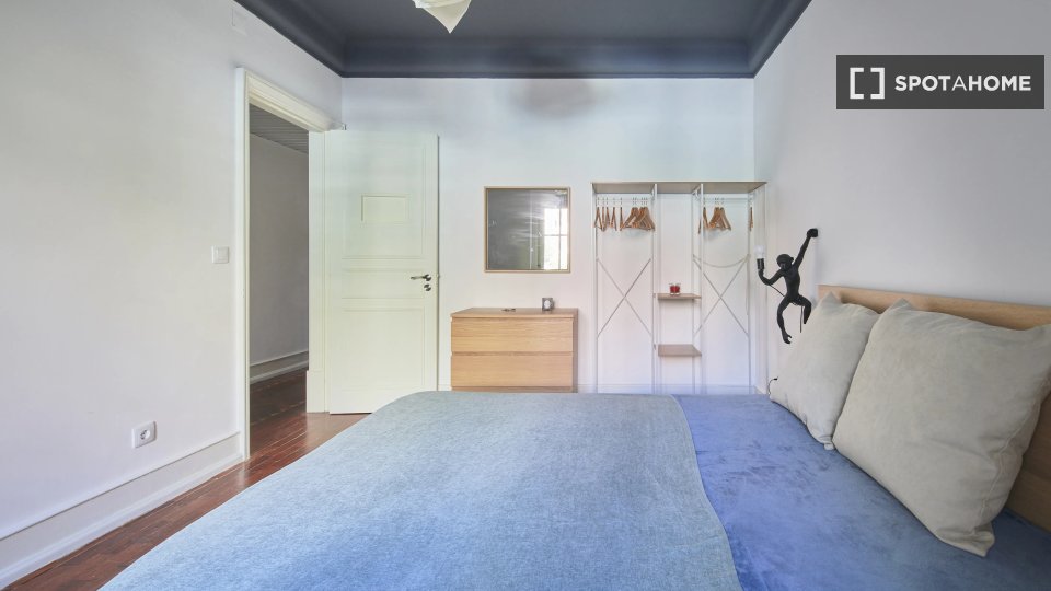 Double room Lisbon, 7 beds — photo 15