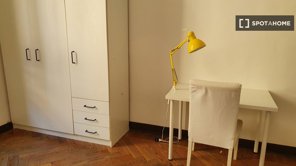 Double room Turin, 5 beds, 156m² — photo 11