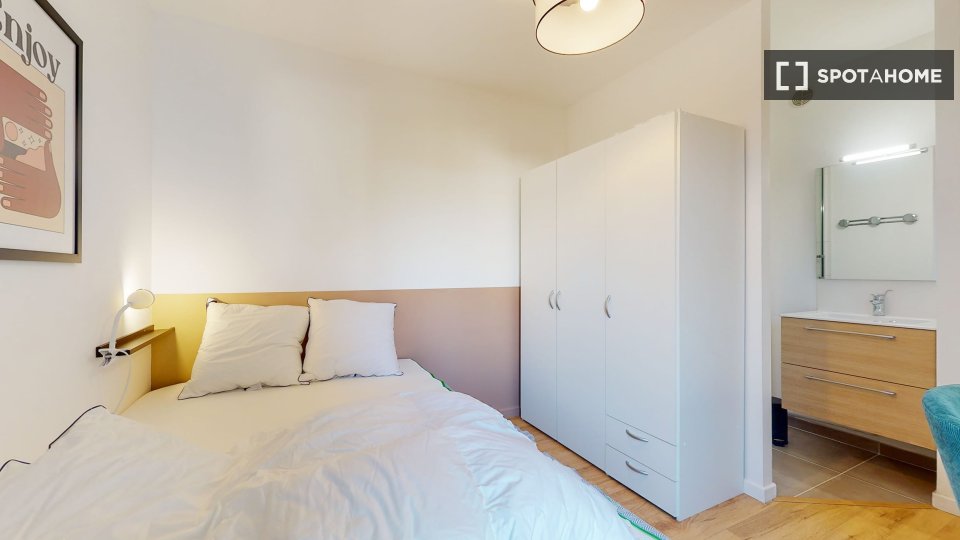 Double room Paris, 8 beds — photo 5
