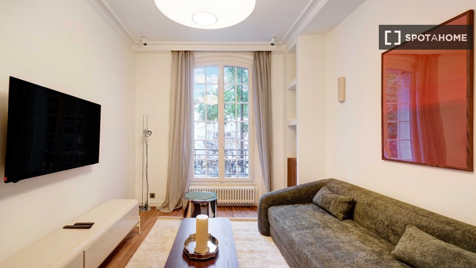 Apartment mono Paris, 40m² — photo 2