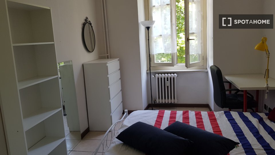 Double room Turin, 5 beds, 122m² — photo 12