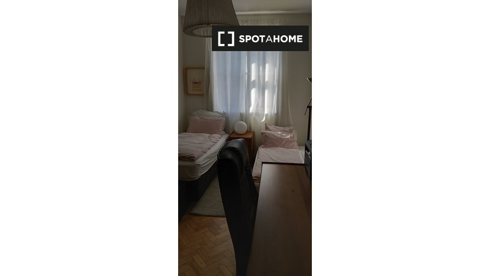 Double room Porto, 2 beds — photo 9