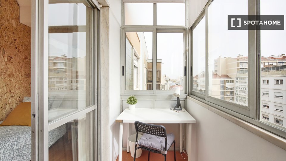 Double room Lisbon, 6 beds — photo 9